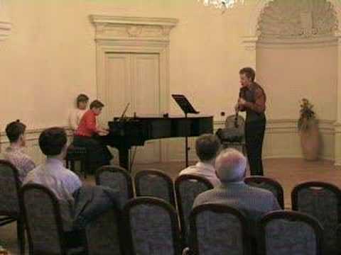 M. Arnold: Sonatina for Clarinet and Piano (Radek Hrb�?ek)