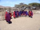 2008_Tanzania-_Masai_poskoky_pro_turisty
