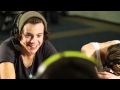 Harry & Niall - The difference between UK & US fans