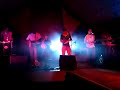 pura magia no castello - festa junina 2008

???pura magia???

tudo nasceu em uma noite linda de ver�o
o mar e a lua fonte de inspira��o
falei para voc� que entre nos podia rolar
mas voc� fez gra�a e tentou me evitar
quando o sol nascer eu vou
vou correr atr�s de voc�
e como um louco contar as horas pra te ver
pode ate fingir que n�o quer
ou ate mesmo evitar
seja a onde for vou te encontrar

refrao
� pura magia no ar
essa paix�o me fez renascer
daqui pra frente, s� quero voc�
pode se um dia talvez
no por do sol, de frente do mar
pois meu cora��o � o teu lugar!


by ????????f unit ? ??g? ???f?c?!!??b? d+! 

by �??????�???�???�