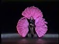 the feather?dress of saint laurent is wonderful.
enchantment tricky show.