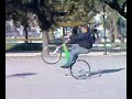 impennate mostruose in bici impennate mostruose in bici