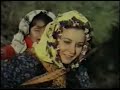 Yönetmen  :  Memduh Ün Senarist  :  Duygu Sağıroğlu Firma  :  Uğur Film Yapımcı  :  Memduh Ün Oyuncular Cüneyt Arkın,Fatma Girik,Bilal İnci,Behçet Nacar Film Hakkında Büyük Yemin - 400 e yakın Cüneyt Arkın filmlerinden biri. Zaloğlu Hamza köyün suyuna tek başına sahip olmak ister. Kendisine karşı koyan Ahmet'i öldürür ve olaydan yakasını kurtarmayı başarır. Iraz kadın oğlu Ali ile sahipsiz kalmıştır. Toprağını işlemeye devam eder ve oğlunu bu kavganın dışında tutmaya çalışır. Ancak Zaloğlu yıllar boyunca onu taciz ederek toprağı satmaya zorlar. Oğlunu düşünerek kocasının intikamından bile vazgeçen Iraz daha fazla dayanamaz ve küçük Ali'ye intikam yemini ettirir. Ali Zaloğlu'nu vurup hapse girer. On dört yıl sonra köyüne döndüğünde babalarının intikamı için bilenmiş dört kardeş, kanını akıtmak için onu beklemektedir. Iraz Ana'nın çileli günleri yeniden başlamıştır. 1. Adana Altın Koza Film Şenliği, 1969 - Fatma Girik - En İyi Kadın Oyuncu