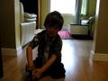 videos de Re:bow tie, peanutbutter, shoes..he can do it better.