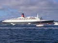 QE2 and HMS Manchester on the Clyde