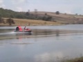 Paseando en hovercraft Paseando en hovercraft
