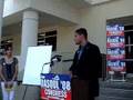 videos de Sam Unveils His First Bill in Congress