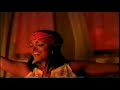 this is the video for the hip-hop outfit tha liks. this song features pharrel singing, and chino moreno and abe cunningham acting as the band in a party. check it out!

este � o clipe do tha liks, � hip-hop e conta com a participa��o do pharrel williams (n.e.r.d., neptunes) e no clipe, ele aparece cantando com uma banda de apoio, formada pelo chino e pelo abe, confiram!

www.deftones.com.br