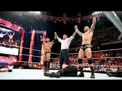 WWE Evolution returns and Attacks The Shield 2014 Full