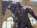 piosenk? ?piewa 
agnieszka chrzanowska
camille claudel
ur. 8 grudnia 1864 w f�re-en-tardenois,zm.19 pa?dziernika 1943 w montfavet ko?o awinionu) - francuska rze?biarka

urodzi?a si? w skromnej rodzinie. jej m?odszy brat paul claudel zosta? znanym poet? i dyplomat?. camille ju? w dzieci?stwie postanowi?a zosta? rze?biark?. studiowa?a na acad�mie colarossi. oko?o 1884 zacz??a rze?bi? w pracowni rodina. zosta?a jego kochank?. pragn??a z nim zosta?, ale on nigdy nie opu?ci? swojej ?ony rose beuret. zasz?a z nim w ci???. jednak poroni?a i zapad?a na g??bok? depresj?. claudel i rodin mieli na siebie ogromny wp?yw artystyczny. m�wi?o si? nawet, ?e to rodin wzoruje si? na pracach claudel.

od 1903 roku wystawia?a swoje prace w salonie artyst�w francuskich. rze?by claudel by?y niezmiernie dynamiczne, wykonywane na og�? w kamieniu i br?zie. octave mirabeau pisa? o niej 