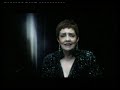 el nuevo �lbum de el consorcio recupera la relaci�n art�stica con juan carlos calder�n despu�s de m�s de 25 a�os, ofrece canciones in�ditas y rescata el esp�ritu de mocedades.