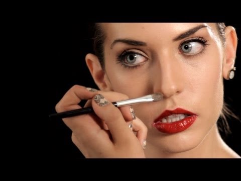 how to define nose with makeup