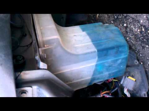 1995 Jaguar XJ6 replacing new windshield reserve t