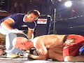 Bom issu aconteceu no atitude fight de cascavel, infelizmente, quando cascavel comessa aumentar a estrutura o apoio, no esporte acontece essas coisas ;(!, resultado expulsao, da academia, e perdeu a luta por desclasificacao!