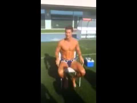 Cristiano Ronaldo Does The #Icebucketchallenge! | Manchester United - FullTimeDEVILS Cristiano Ronaldo Does The #Icebucketchallenge! | Manchester United - FullTimeDEVILS