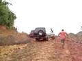 Land Cruiser 60 series club 4x4 Panama capira 30-11-08 Big loma 5 mud going up
