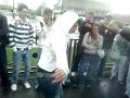 ange en blanc
vs
noar en noir
et
bastixx en vert