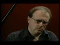 excellent performance - a rarity broadcast on canadian tv channel 