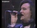 BRANO STREPITOSO .. TRATTO DA UN ALTRETTANTO CONCERTO STREPITOSO....IN REALTA' QUESTO E' UN MEDLEY CHE COMINCIA CON VIVO.. PURTROPPO SI FERMA PRIMA DI COMINCIARE L'AQUILONE PIERO.. CIAO