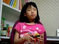6 year old solves Rubik\