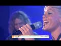Click here to watch this video Pink - Please Don't Leave Me ( Live TODAY SHOW 09/14/2009