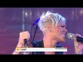 pink performs 