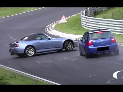 GOLF 4