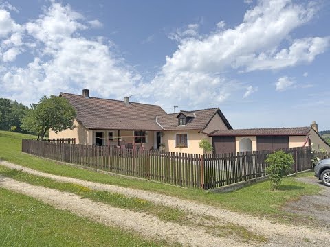 Video Prodej samostatně stojícího rodinného domu s rozlehlým pozemkem, lokalita Skočice – Lidmovice