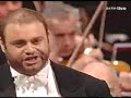 Joseph Calleja sings Verdi and Una furtiva lacrima Joseph Calleja sings Verdi and Una furtiva lacrima