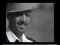 Può il rapimento di una capra essere il tema principale di un videoclip musicale ?  la risposta è si perché quando di mezzo ci sono i Tinturia anche il paradosso più spinto può essere attuato. La band siciliana è protagonista di una sceneggiatura pensata dal giovane e promettente regista Fabio Luongo. Egli gioca ironicamente su alcuni stereotipi  della cultura siciliana , mette in contrapposizione uno scenario rurale ad uno caotico sud-metropolitano, un povero pastore ambientalista che diventa oggetto delle angherie di uno pseudo boss autoctono. Il finale a sorpresa , che inverte i valori fino a quel momento trattati, è la metafora di una terra piena di contraddizioni nella quale  la speranza che il più debole possa sopraffare il più forte è un'eventualità che sembrerebbe a portata di mano . La storia è contornata da uno scenario esotico supportato da una eccellente fotografia.  Insomma,  il sole siciliano  la fa da padrone . da sottolineare l'interpretazione del cantante della band Lello Analfino  che per l'occasione diventa attore dalla mimica d' altri tempi.