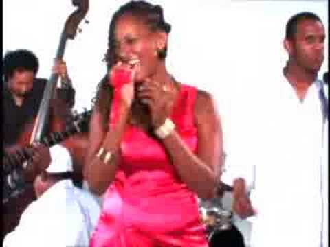 Althea Hewitt - Love that A Woman