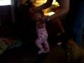 videos de Emma still doing some walking