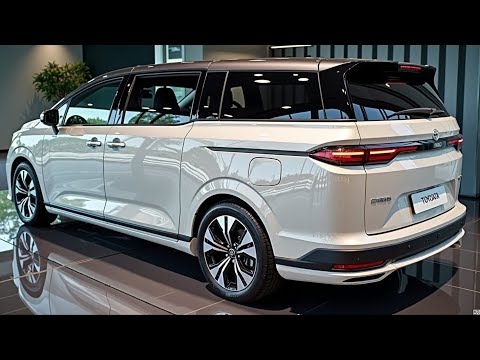 2025 Toyota minivan - 7 chỗ, màn hình lớn và sự thoải mái của gia đình!