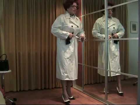 wandanylon - Mrs. Wanda Nylon getting ready to go out in the typical spring weather we are experiencing this year....