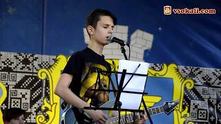 Кольором дощу гурт “Перший сніг” |