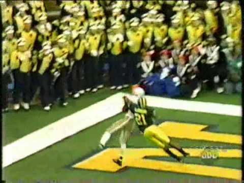 Santonio Holmes - 4 Santonio Holmes vs Michigan 2003-2005 -17 receptions -243 receiving yards -4 touchdowns.