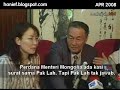 Setev Shaariibuu Kembali... Kali Ini Menghentak Meja