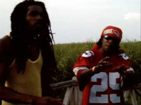 Watch 'YouTube				- Madinina - Mighty Gunn & Ras Pikan from Saye Di A sound'
