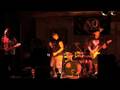 No Heros - Towing The Line