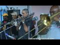 mas de �sta genial banda que realiza en estos momentos sus presentaciones en la isla de cozumel , haciendo presencia y revolucionando esta bella isla. aqui se presentan con el tema , mama� son de la loma, disfrutalo!!! co pepe huesca, yotruba, gerrardo, odel�n, auino y el angelito de la salsa, bailalo!!!