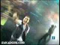 David Bisbal con la bufanda del Cádiz [www.esecadizoe.com]