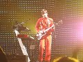 El Scorcho - Weezer [Live] Brian Bell does lead vocals.