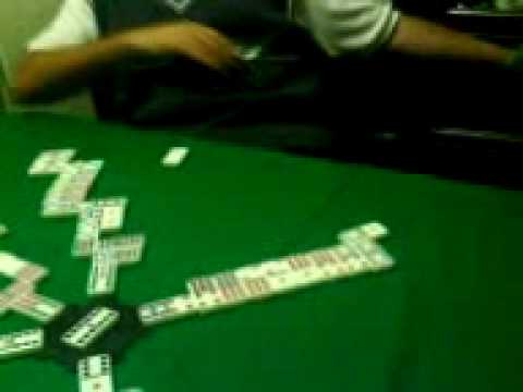 mexican train dominoes