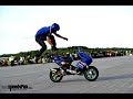 Andreas Gustafsson stuntar med sin Yamaha Aerox Andreas Gustafsson stuntar med sin Yamaha Aerox