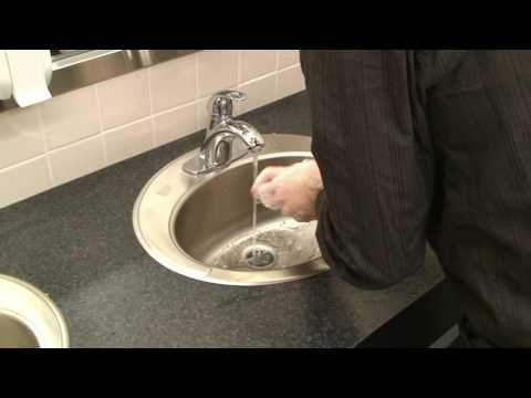 how to wash your hands properly