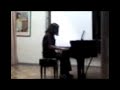 Aprendendo a tocar piano con Edison Aprendendo a tocar piano con Edison