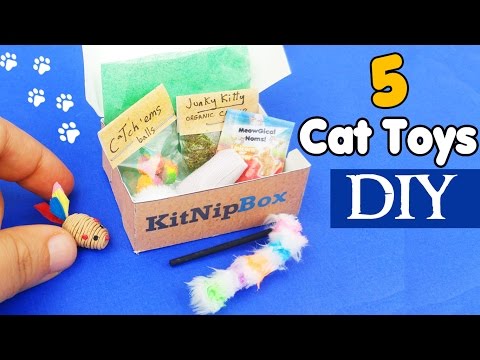 HOW TO MAKE 5 MINIATURE CAT TOYS SUBSCRIPTION BOX
