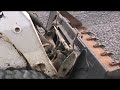 Bobcat T300 Bucket operation