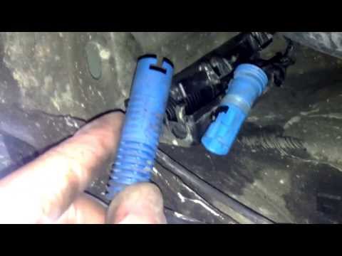 Changing a ABS Speed sensor on a 3 Series BMW e46
