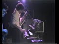 Metal & Ca en Rock-Ola 1983 05 Robot